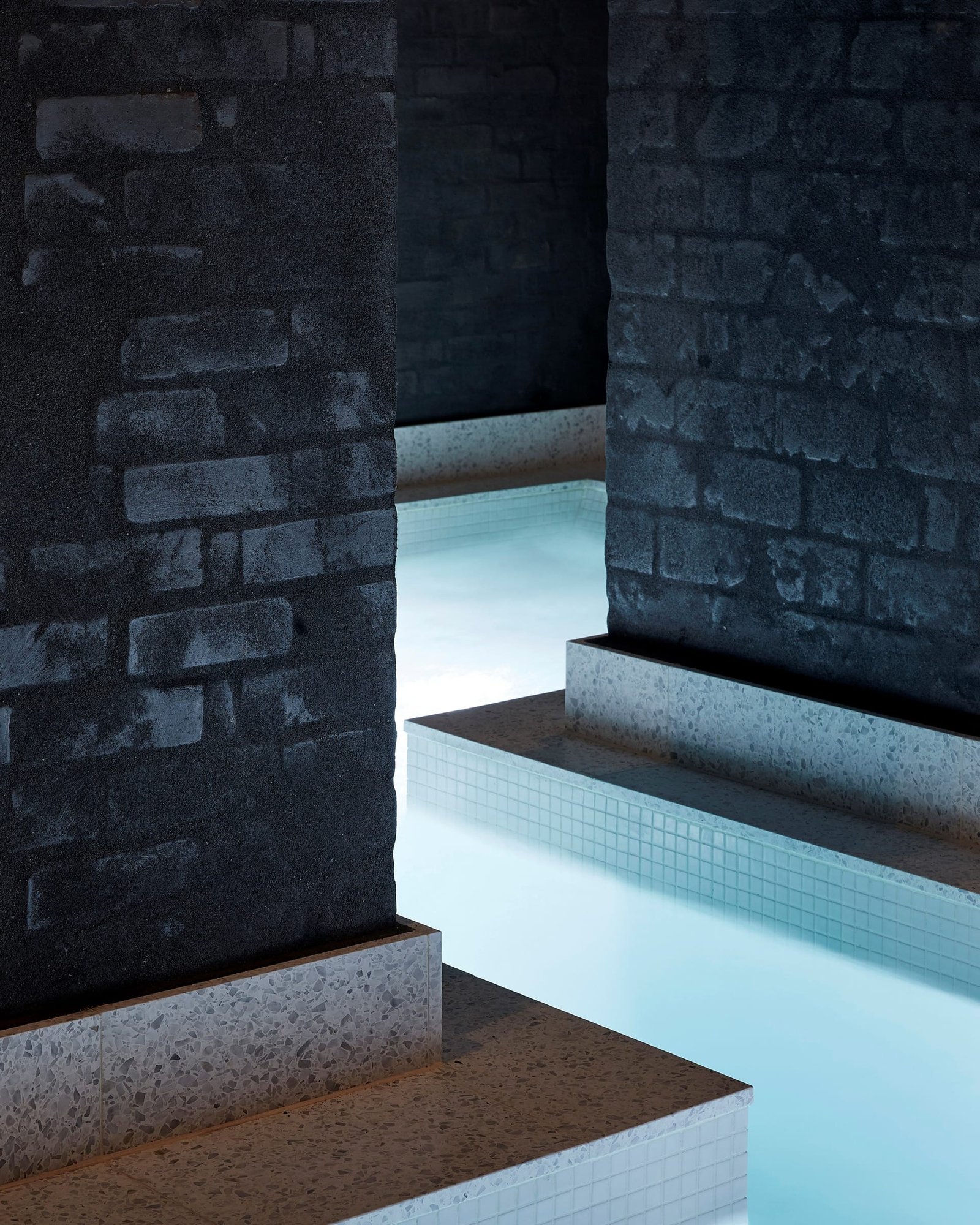 Clay on Brick in black at Jiva Spa, Taj Hotel, London